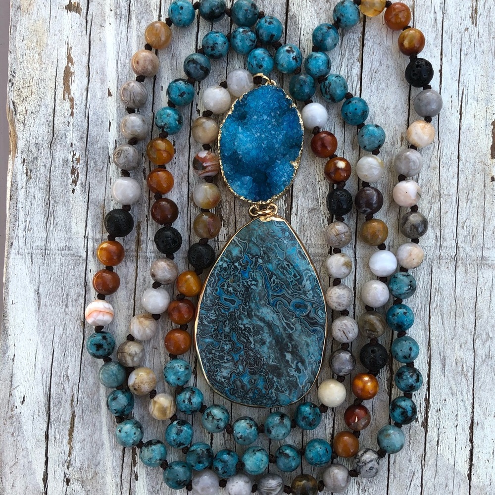 Artisan Druzy Quartz Pendant Necklace! - Picture 6 of 8